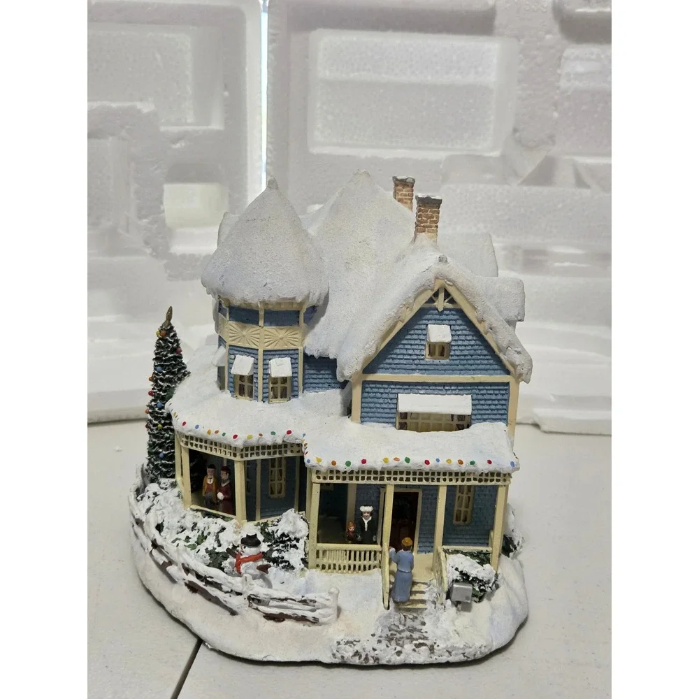 Thomas Kinkade Hawthorne Village Holiday Bed and Breakfast Christmas Sculpture